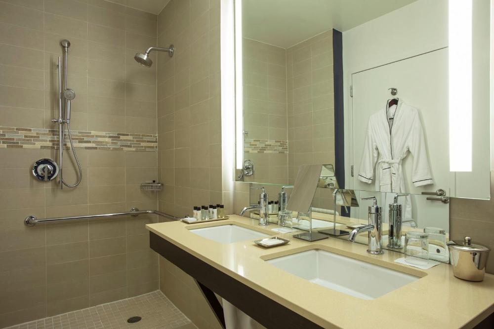 Suite interior